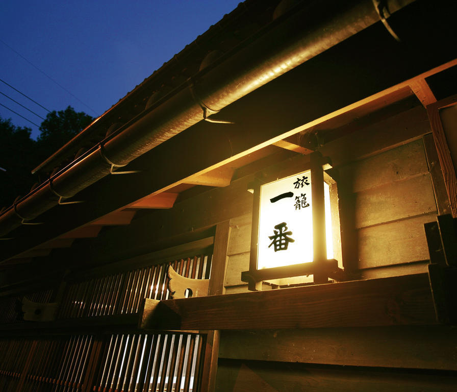 Oyo Hatago Ichiban Hotel Chichibu Exterior foto